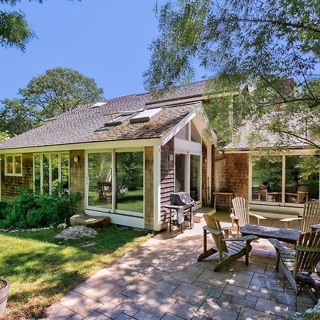 Hillside Oak Villa Chilmark Екстериор снимка