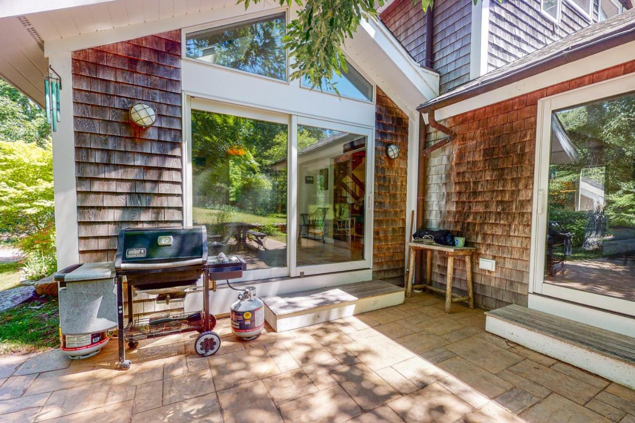 Hillside Oak Villa Chilmark Екстериор снимка
