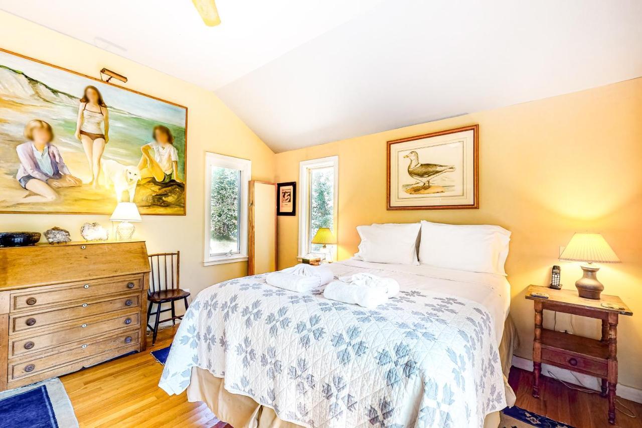 Hillside Oak Villa Chilmark Екстериор снимка